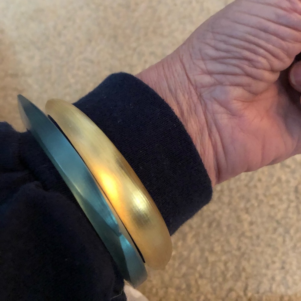 Alexis Battar resin bracelets